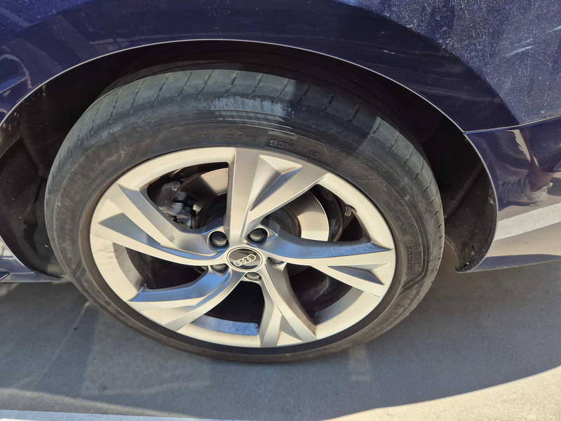 Foto Audi A4 Allroad A4 Avant 35 TDI S line S tronic 120kW 22