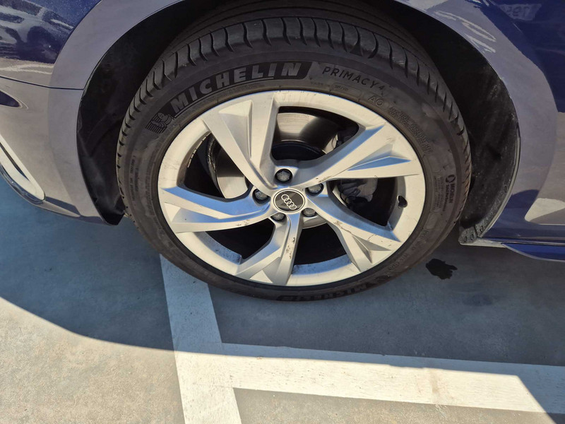 Foto Audi A4 Allroad A4 Avant 35 TDI S line S tronic 120kW 25