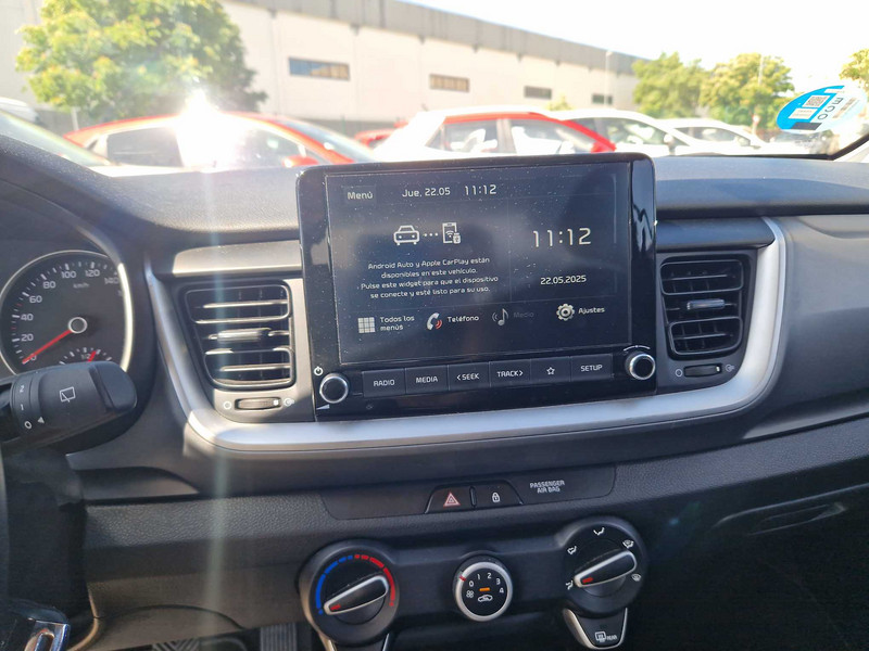 Foto Kia Stonic 10