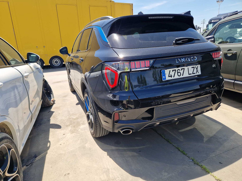 Foto LYNK & CO 01 2