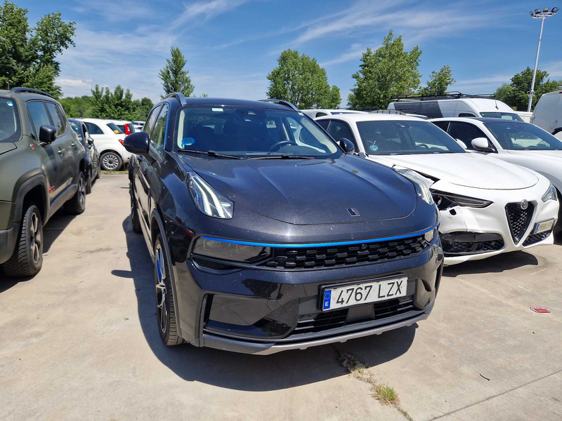 Foto LYNK & CO 01 4