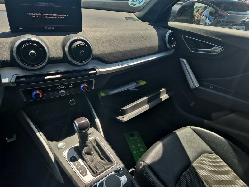 Foto Audi Q2 11