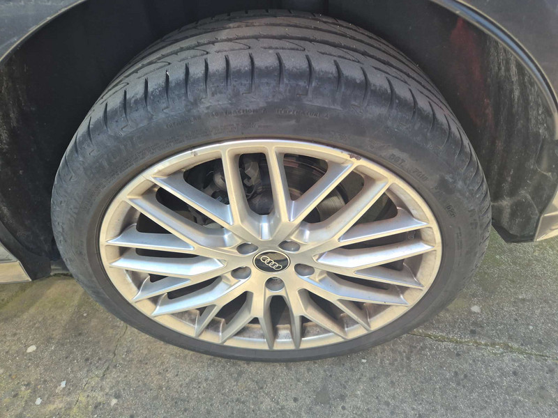 Foto Audi Q2 21