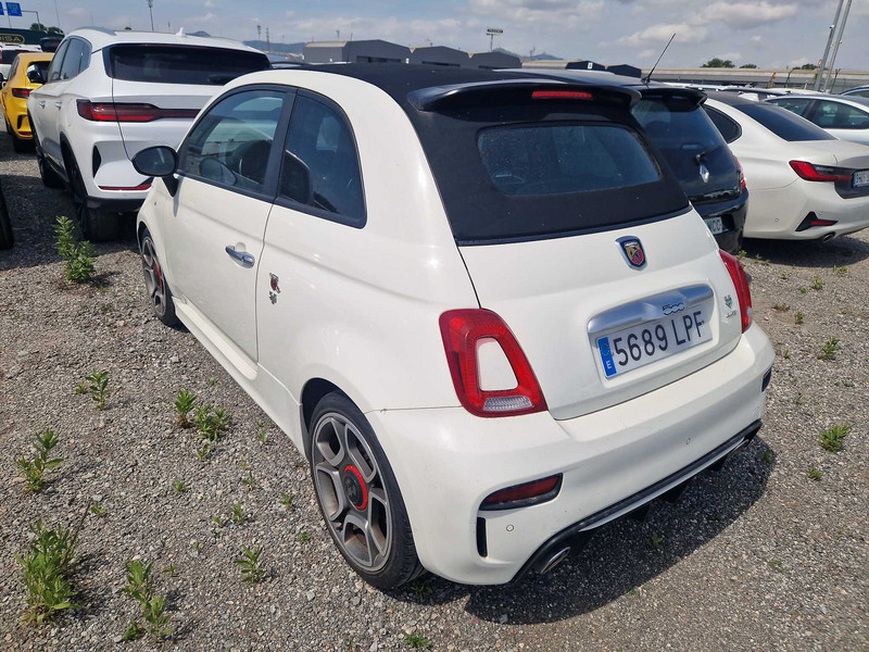 Foto Abarth 500 Spiaggina '58 Abarth 595C 1.4T-Jet Turismo Aut. 121kW 2
