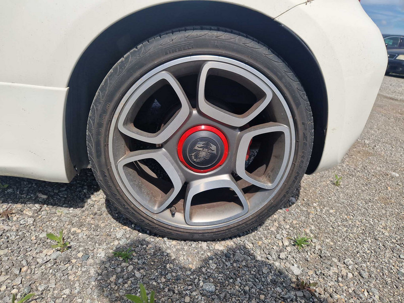 Foto Abarth 500 Spiaggina '58 Abarth 595C 1.4T-Jet Turismo Aut. 121kW 21