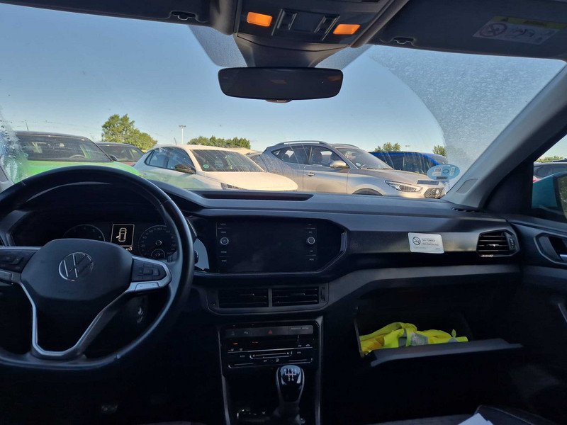 Foto Volkswagen T-CROSS 14