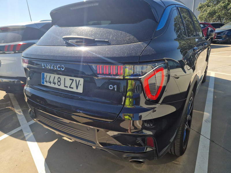 Foto LYNK & CO 01 3