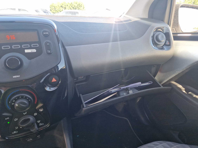 Foto Peugeot 108 10