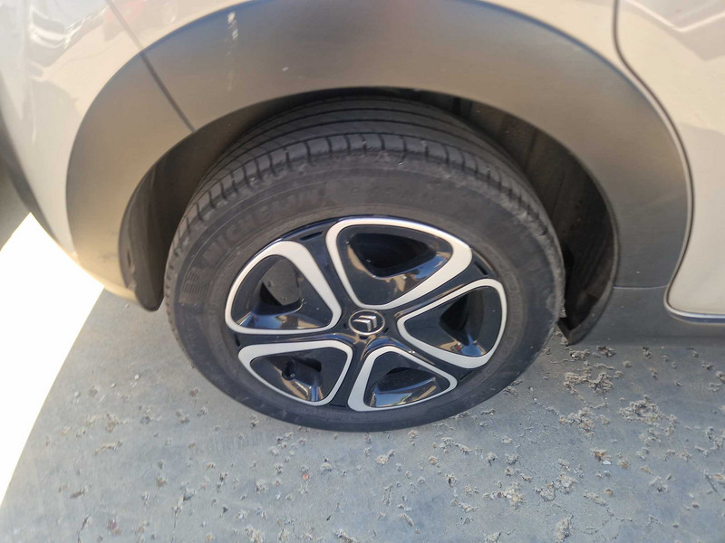Foto Citroën C3 Aircross SUV C3 1.2 PureTech S&S Feel Pack 83 23