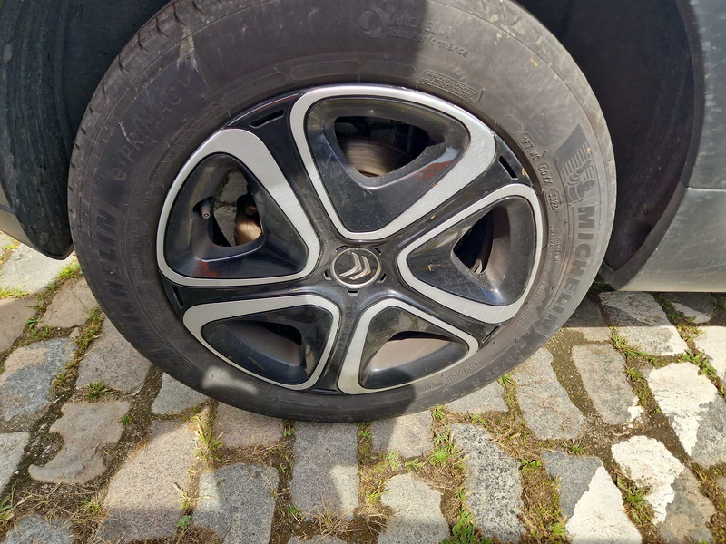 Foto Citroën C3 Aircross C3 1.5BlueHDi S&S C-Series 100 23