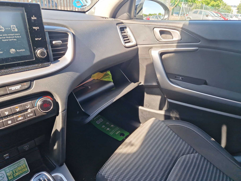 Foto Kia Cee'd Ceed 1.6 MHEV iMT Eco-Dynamics Drive 136 10