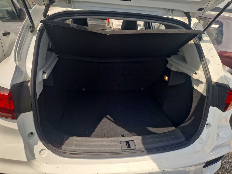 Foto MG MG ZS ZS 1.0 T-GDI Luxury 82kW 17