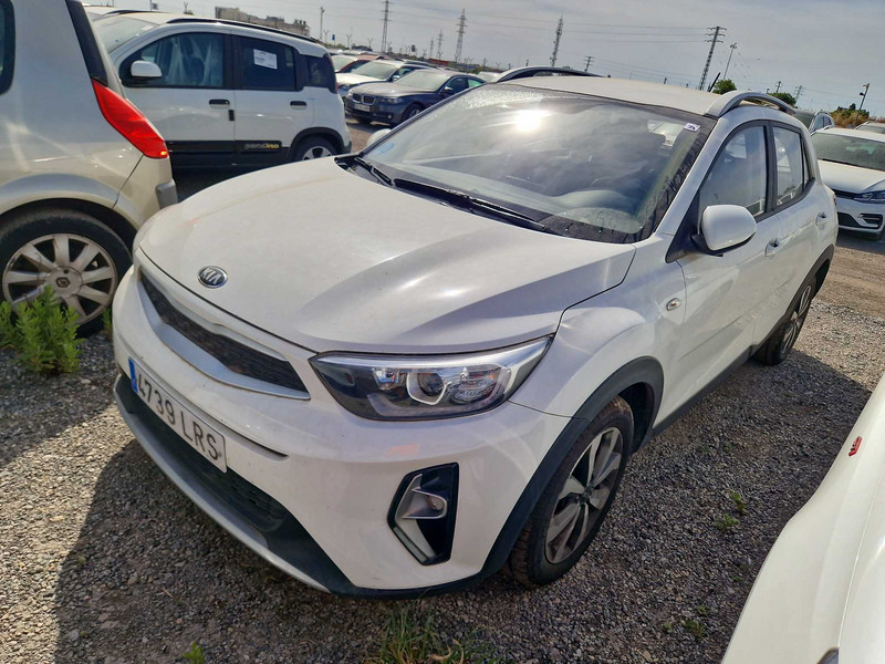 Kia Stonic 1.0 T-GDi MHEV iMT Concept 120