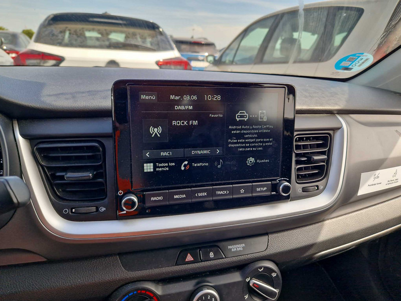 Foto Kia Stonic 10