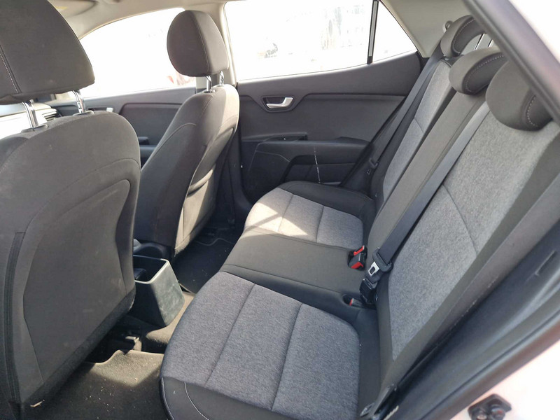 Foto Kia Stonic 13