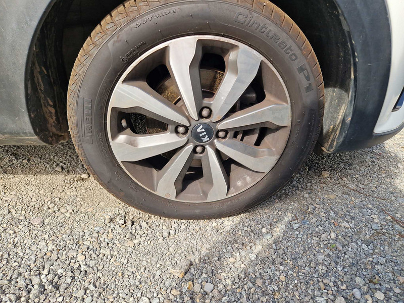 Foto Kia Stonic 24