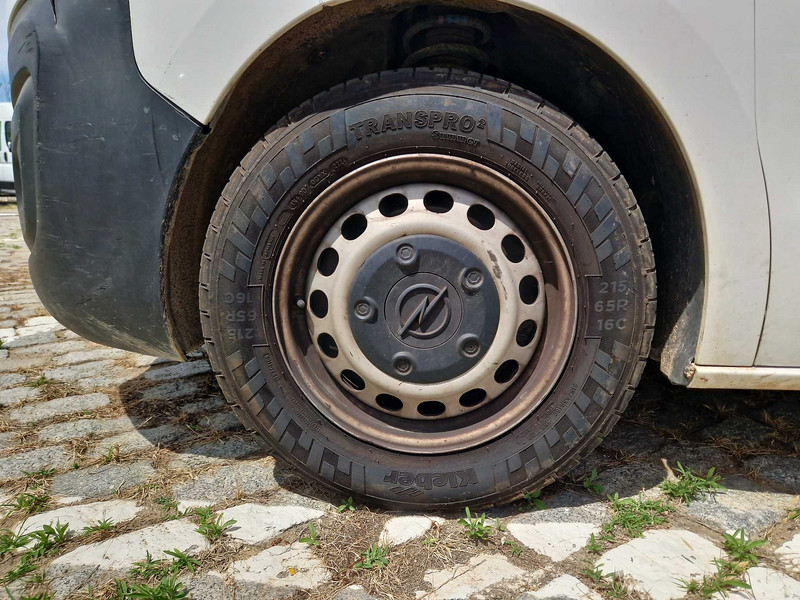 Foto Opel VIVARO 20
