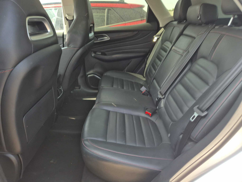 Foto MG HS e 1.5 T-GDI Luxury 13