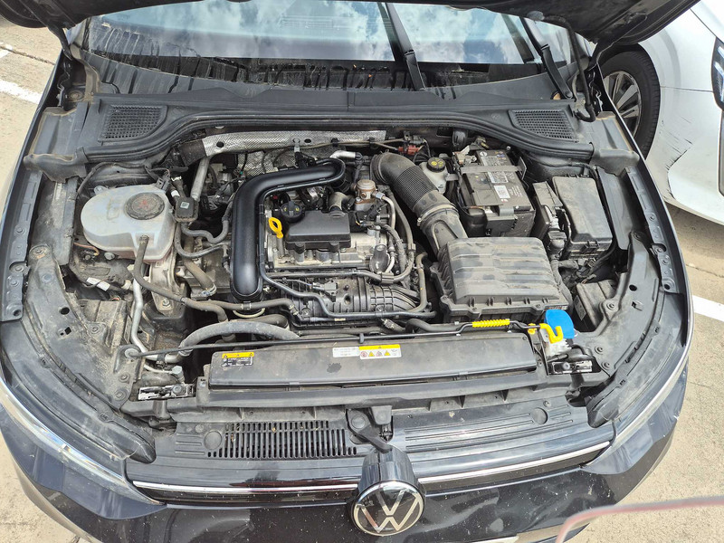 Foto Volkswagen Golf 8