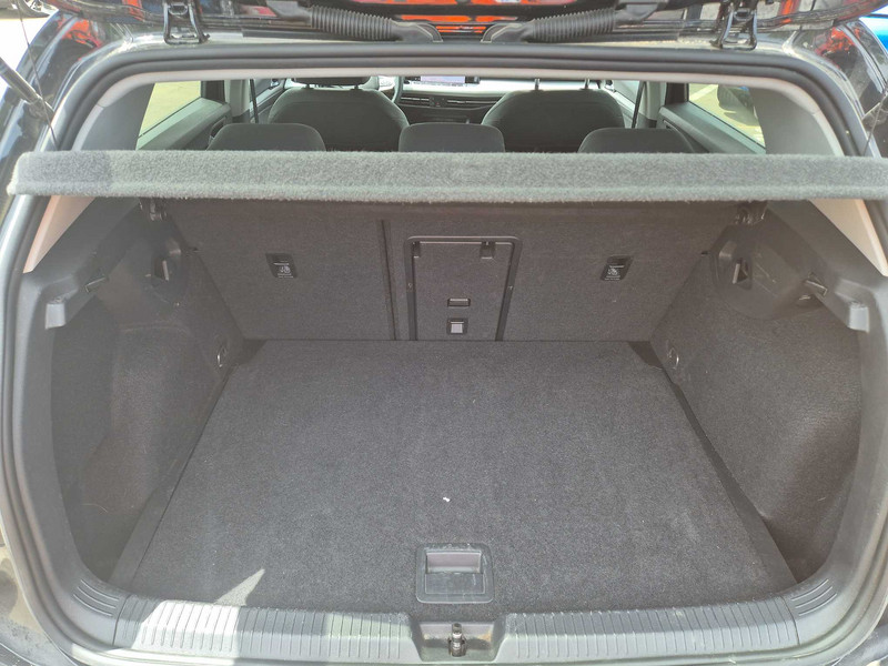 Foto Volkswagen Golf 18