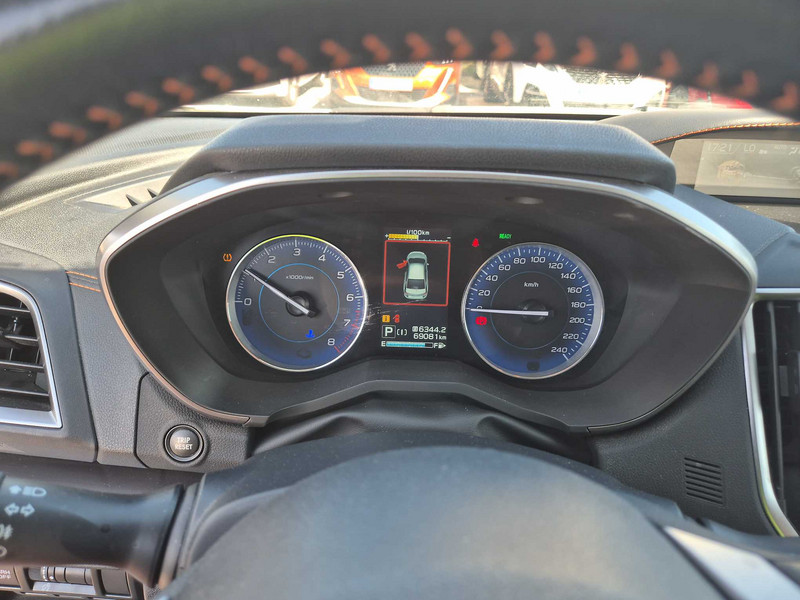 Foto Subaru XV 10