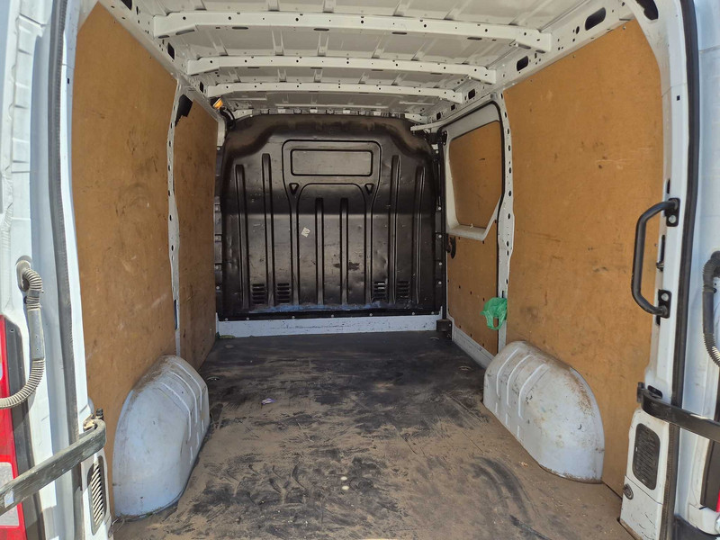 Foto Renault Trafic Master Fg. Energy Blue dCi L1H1 3500 T 110kW 25