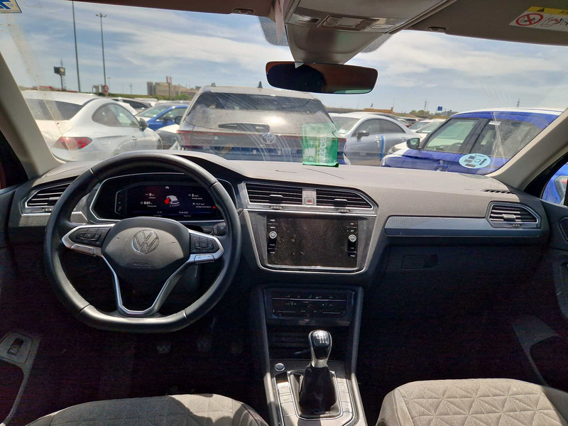 Foto Volkswagen Tiguan 14