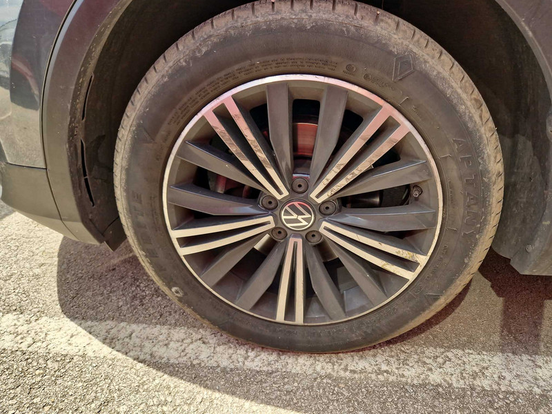 Foto Volkswagen Tiguan 21