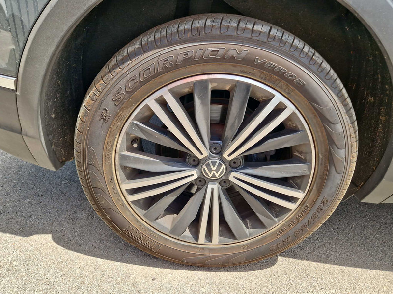 Foto Volkswagen Tiguan 23
