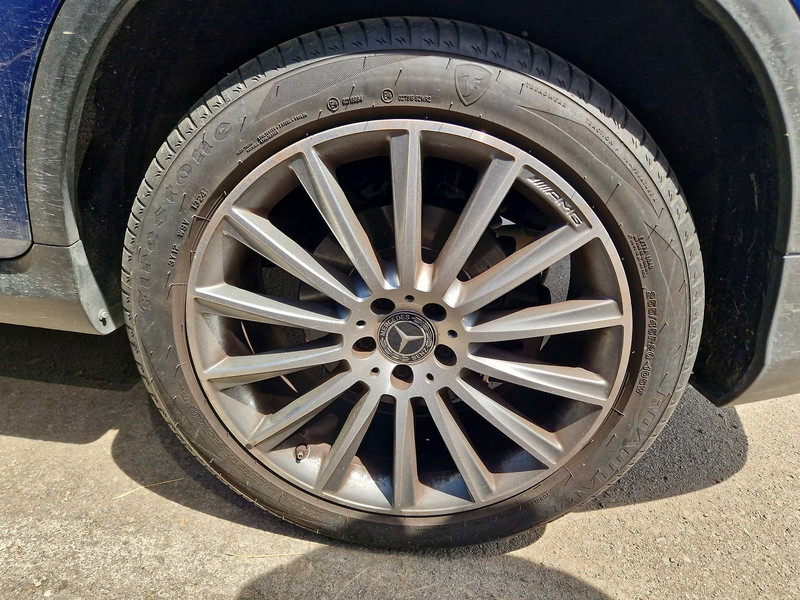 Foto Mercedes Benz GLC 200 d 4Matic 9G-Tronic 22