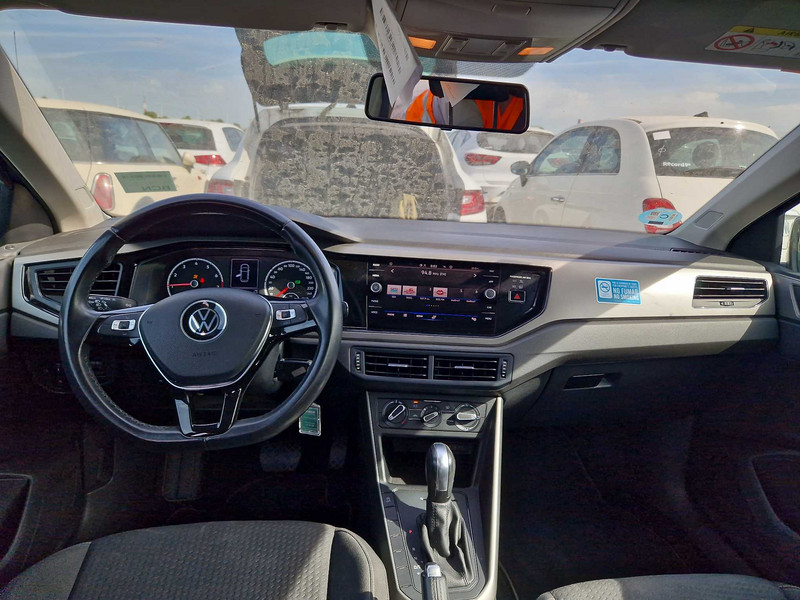 Foto Volkswagen Polo 14