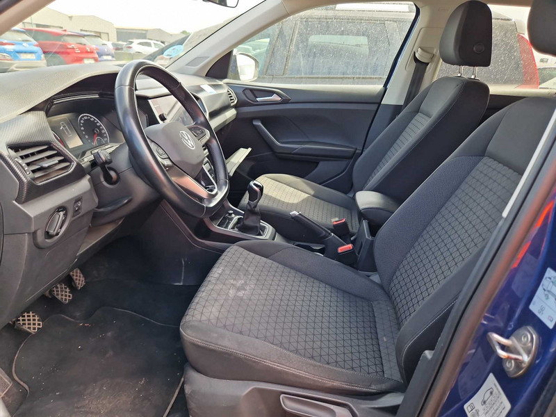 Foto Volkswagen T-CROSS 12