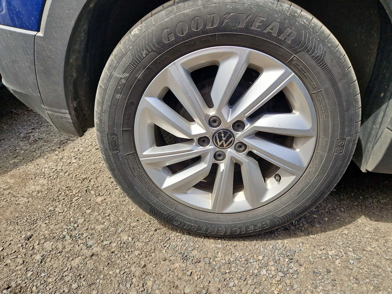 Foto Volkswagen T-CROSS 23