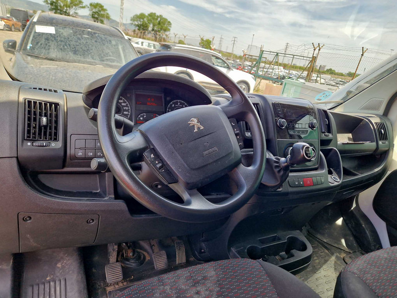 Foto Peugeot Boxer 13