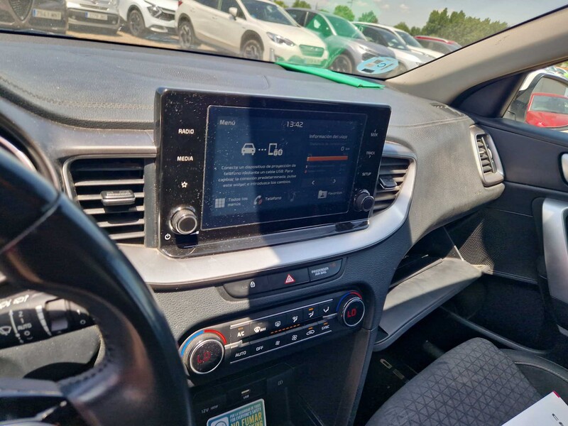 Foto Kia Cee'd Ceed 1.0 T-GDI Eco-Dynamics Drive 120 9