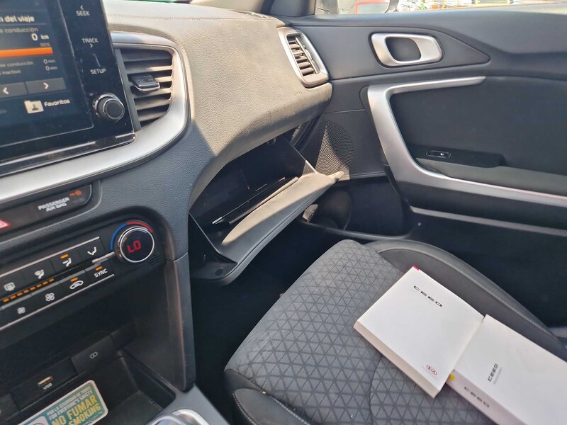 Foto Kia Cee'd Ceed 1.0 T-GDI Eco-Dynamics Drive 120 10