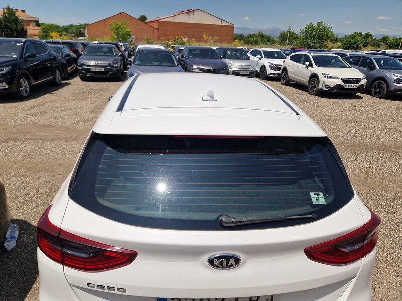 Foto Kia Cee'd Ceed 1.0 T-GDI Eco-Dynamics Drive 120 15