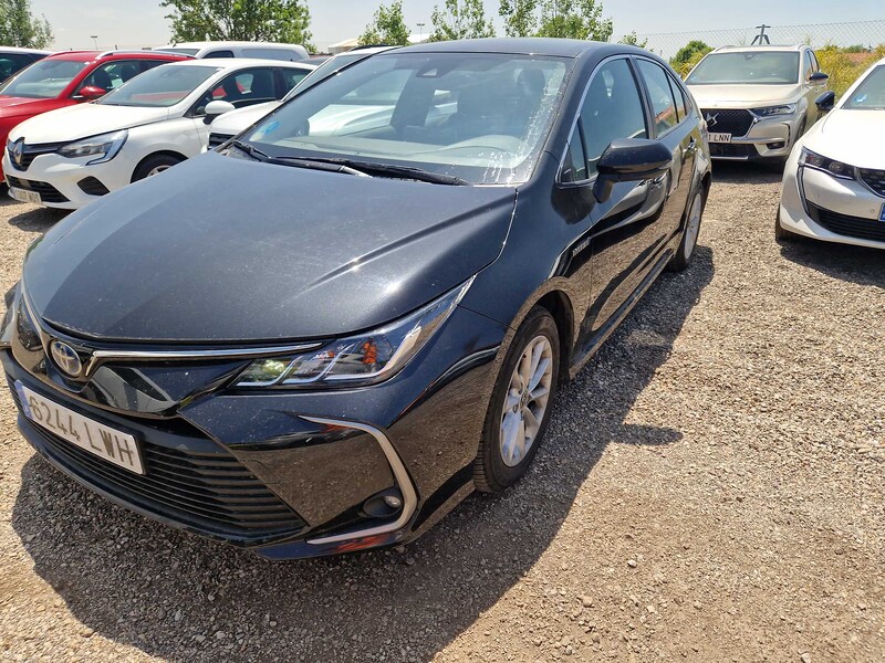 Toyota Corolla Sedán 125H Active Tech