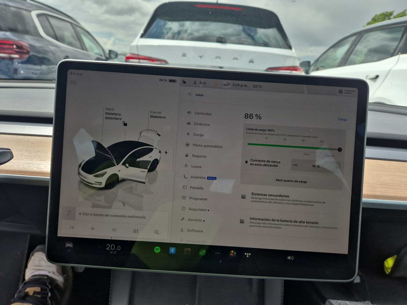 Foto Tesla Model 3 8