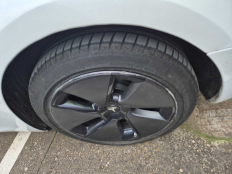 Foto Tesla Model 3 19