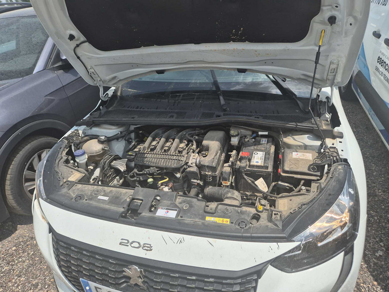 Foto Peugeot 208 9