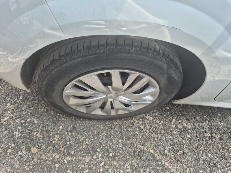 Foto Peugeot 208 25