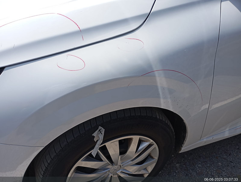 Foto Peugeot 208 34