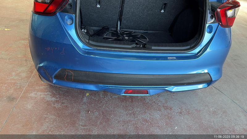 Foto Nissan Micra 37