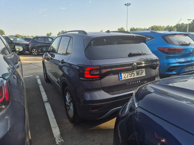 Foto Volkswagen T-CROSS 2