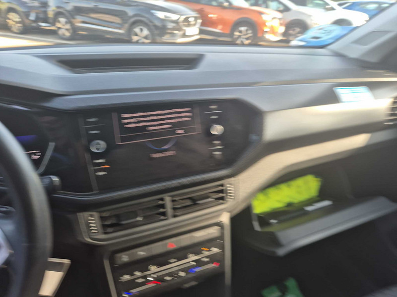 Foto Volkswagen T-CROSS 9