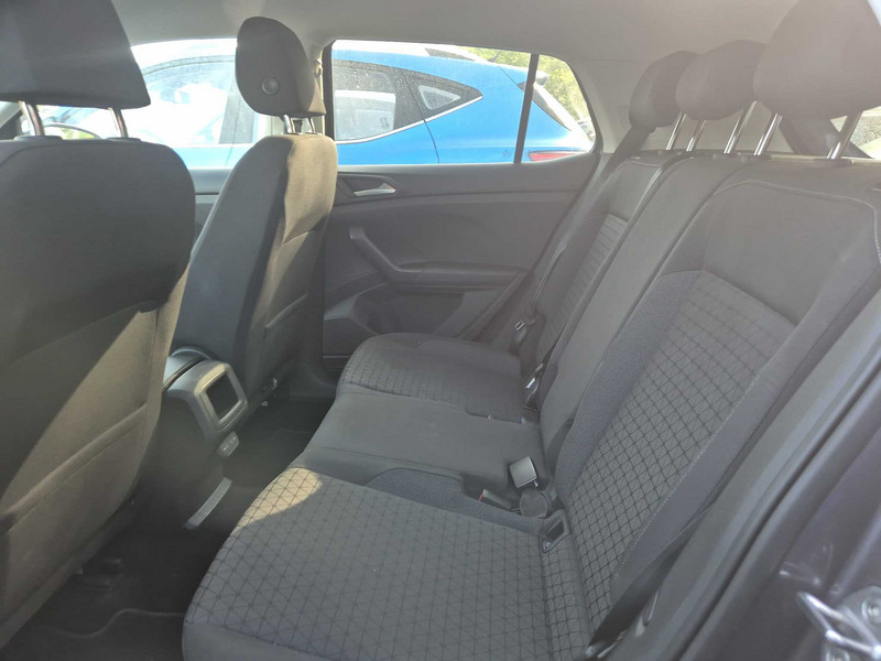 Foto Volkswagen T-CROSS 12
