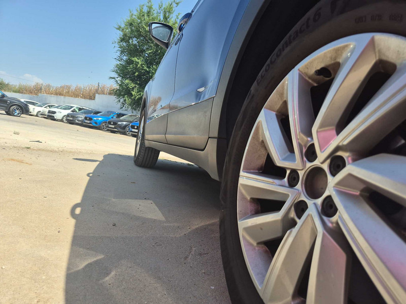 Foto Volkswagen T-CROSS 20