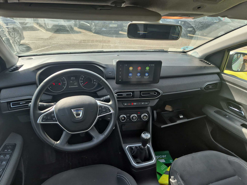 Foto Dacia Sandero 13