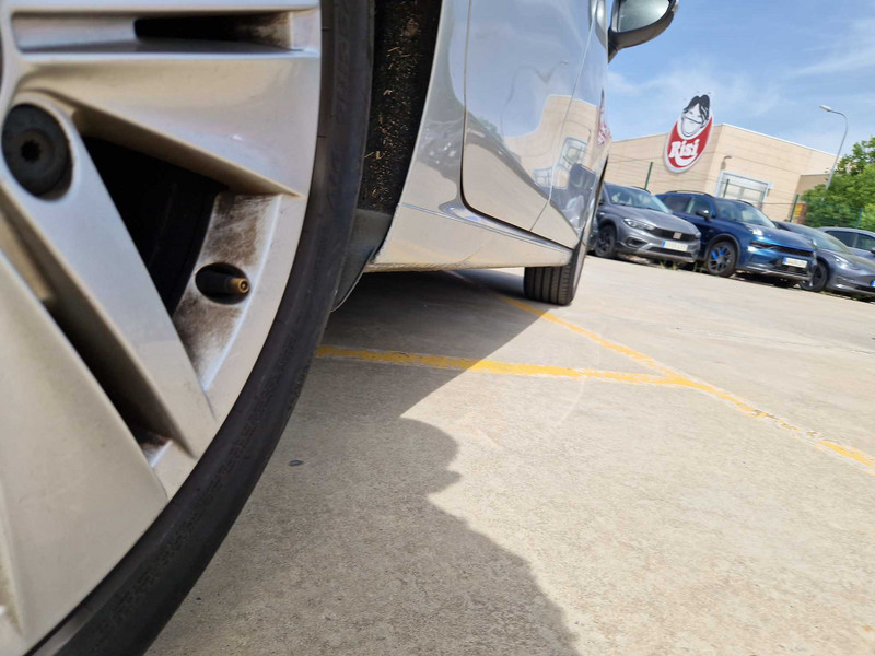 Foto Volkswagen Golf 17